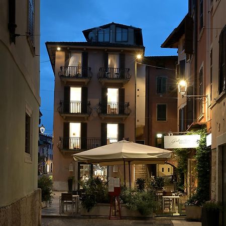 Cavour Apartments 萨罗 外观 照片