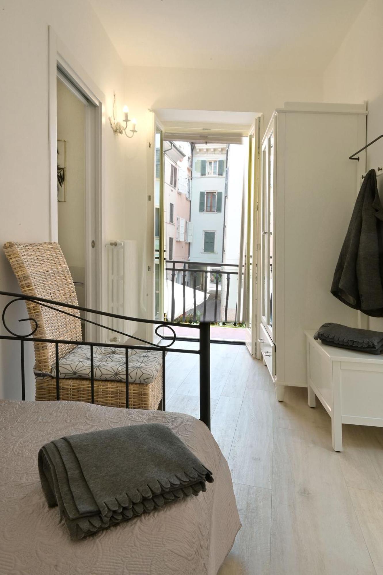 Cavour Apartments 萨罗 外观 照片