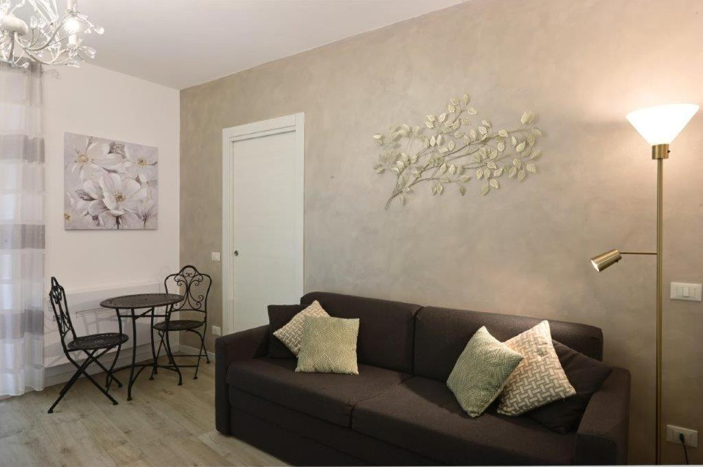 Cavour Apartments 萨罗 外观 照片