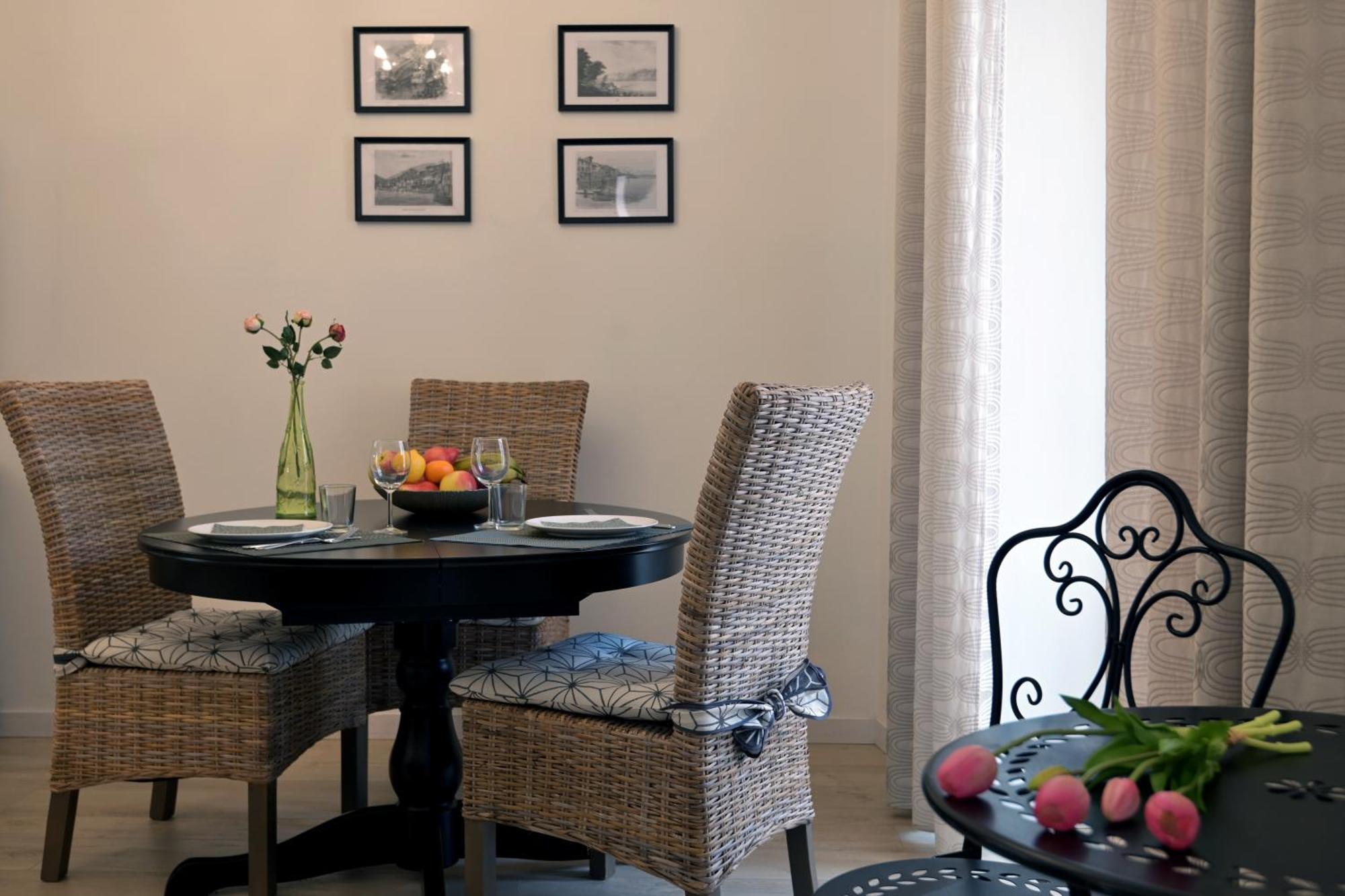 Cavour Apartments 萨罗 外观 照片