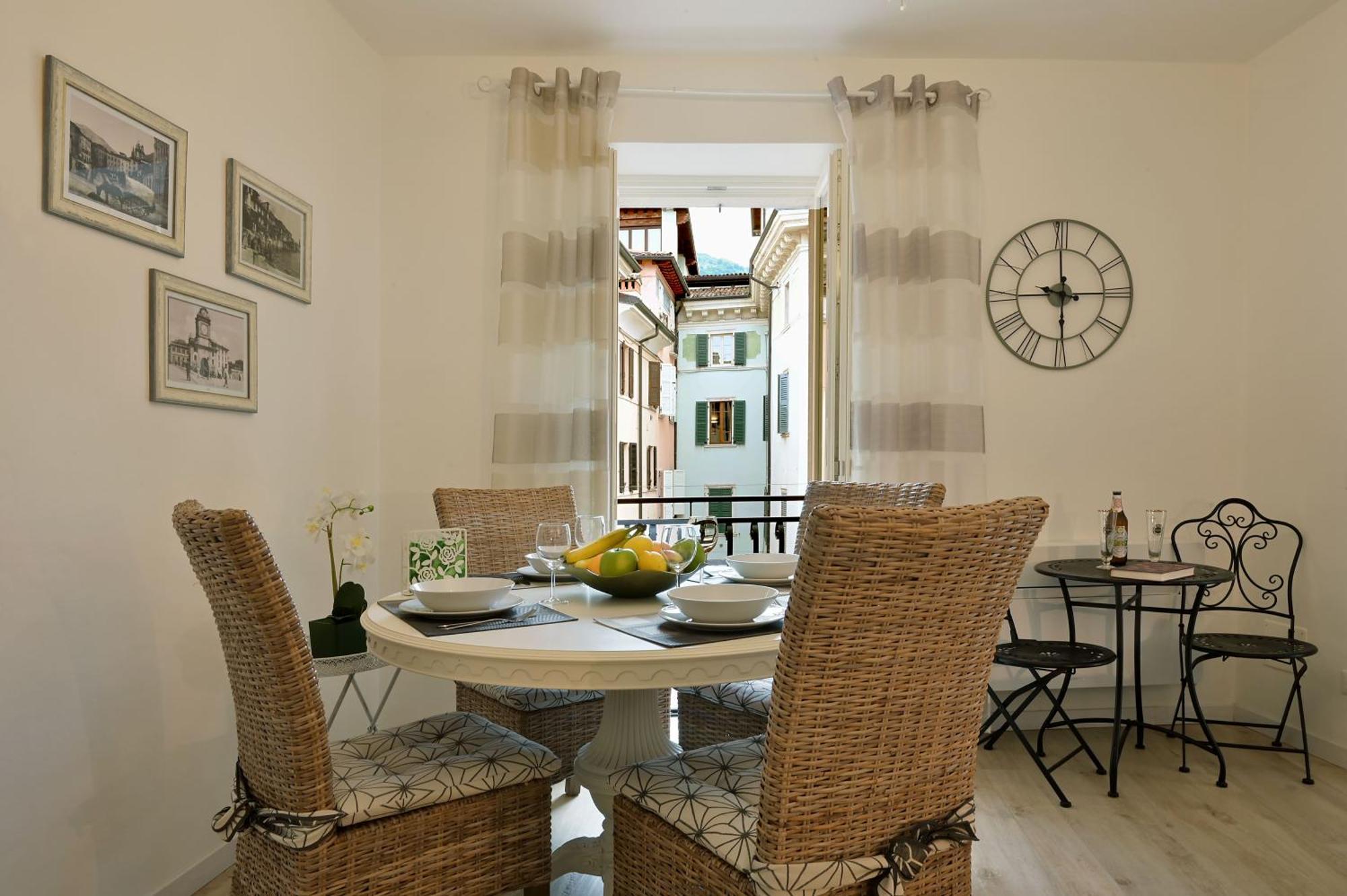 Cavour Apartments 萨罗 外观 照片