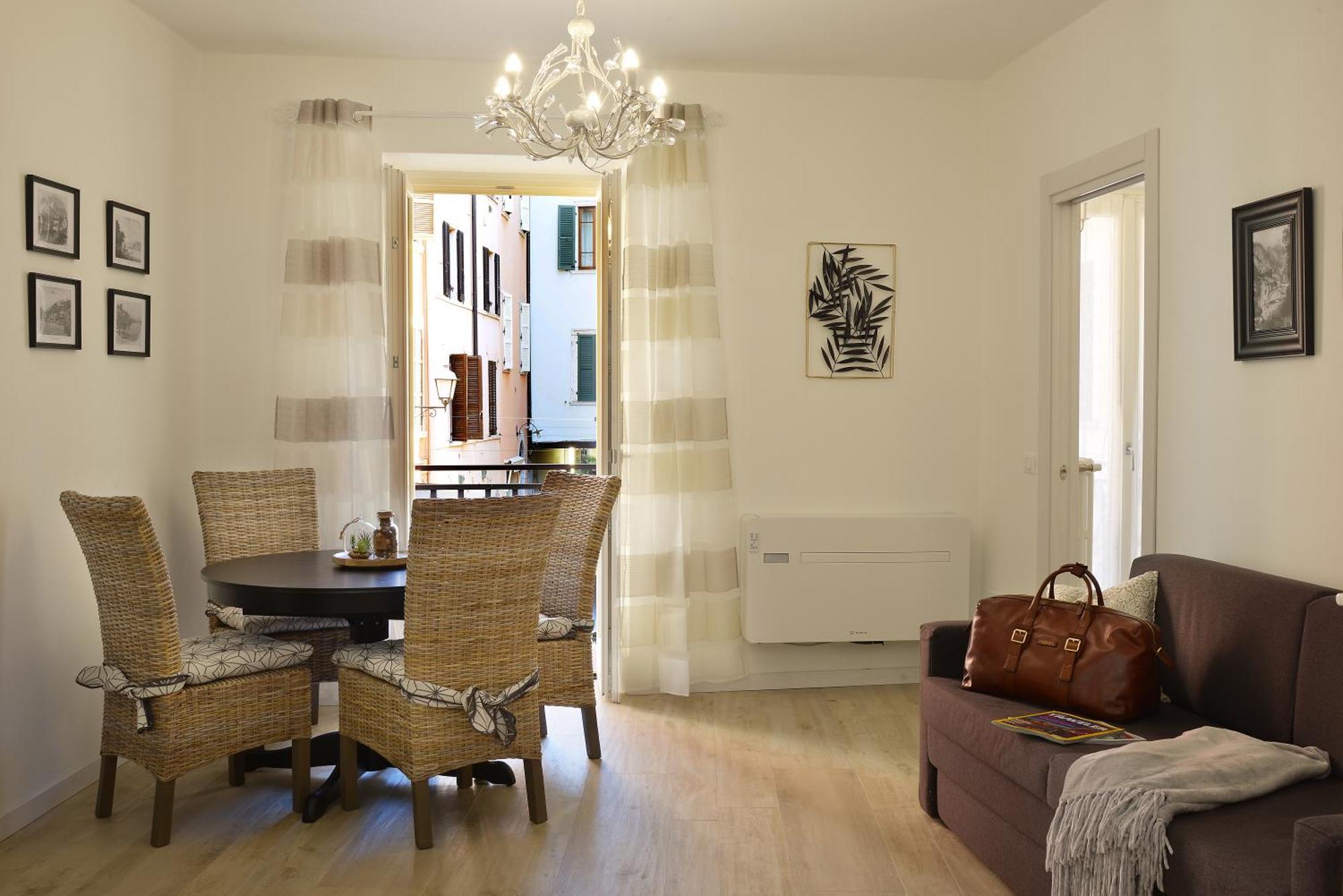 Cavour Apartments 萨罗 外观 照片